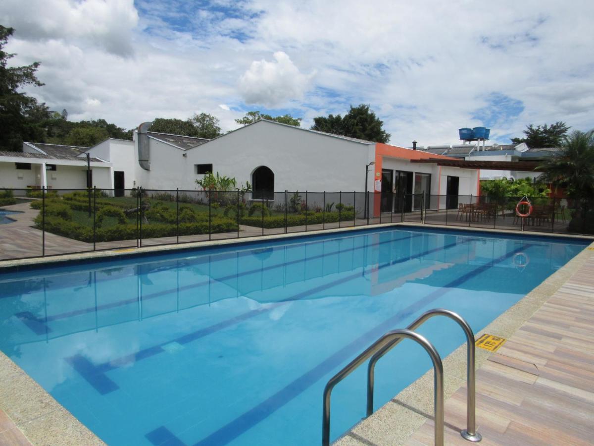 Hotel Yalconia San Agustín Esterno foto